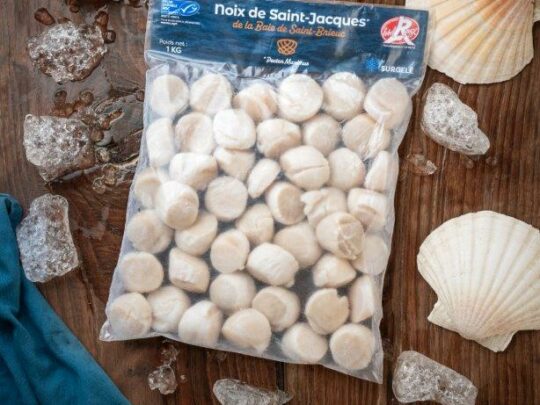 2 sachets de 1kg de noix de Saint-Jacques surgelées