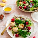 Saladeframboisepecan-scaled